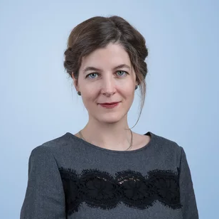 Prof. Andrea Samson